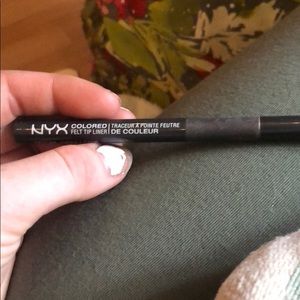 NYX EYELINER